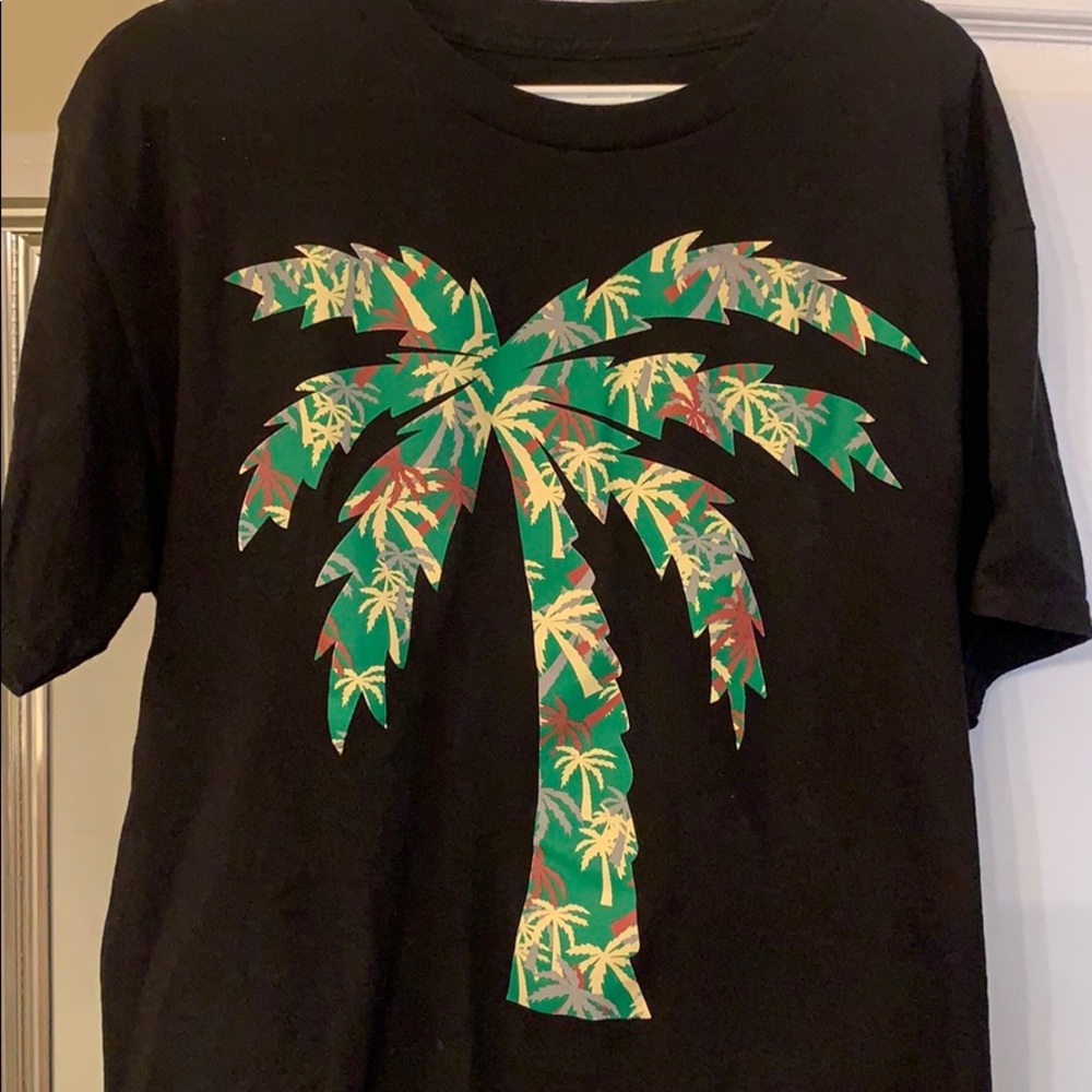 Men’s Large Blvd supply company shirt